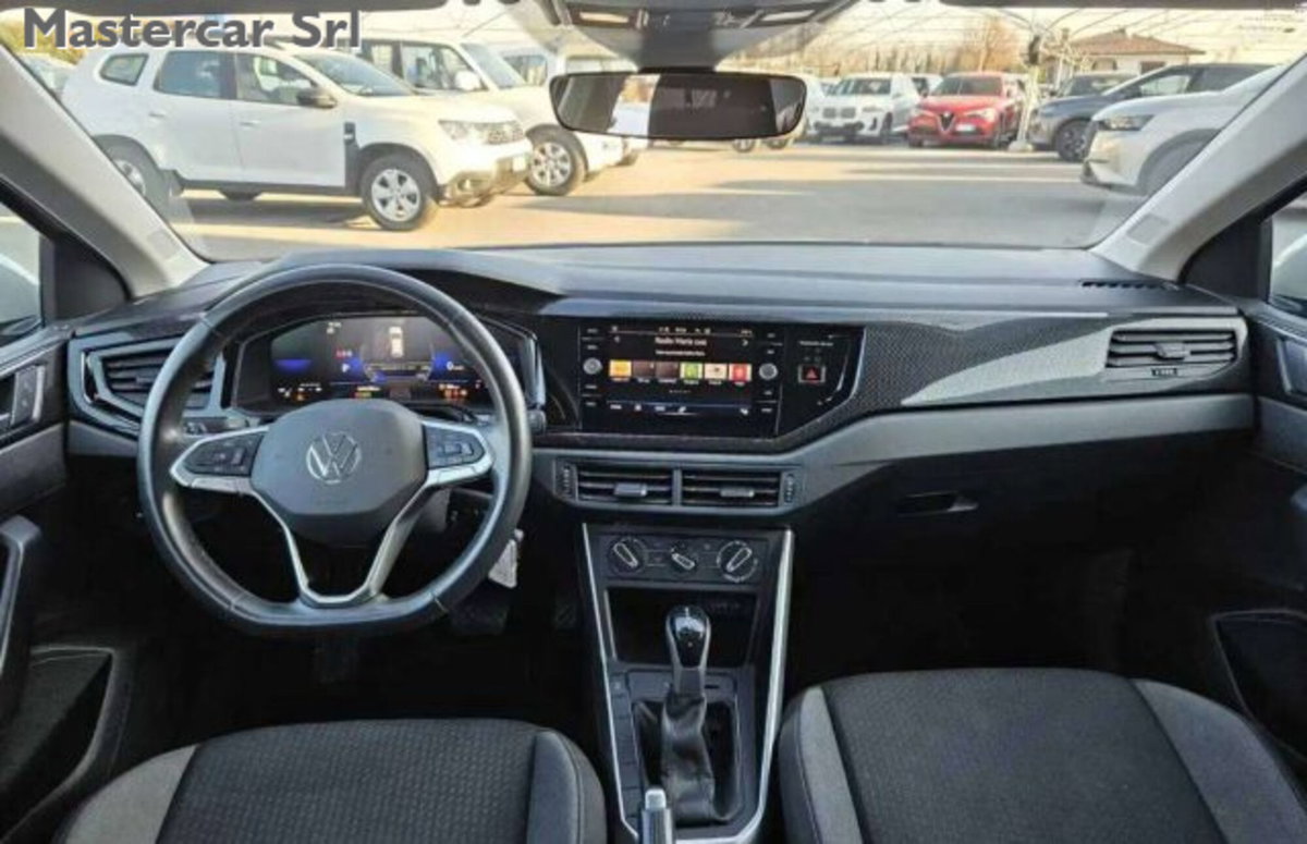 Volkswagen Taigo 1.0 TSI 110 CV Life (13)