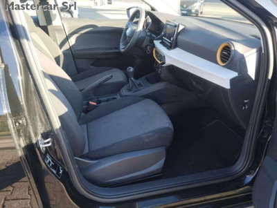 SEAT Arona 1.0 ecotsi 95cv (14)