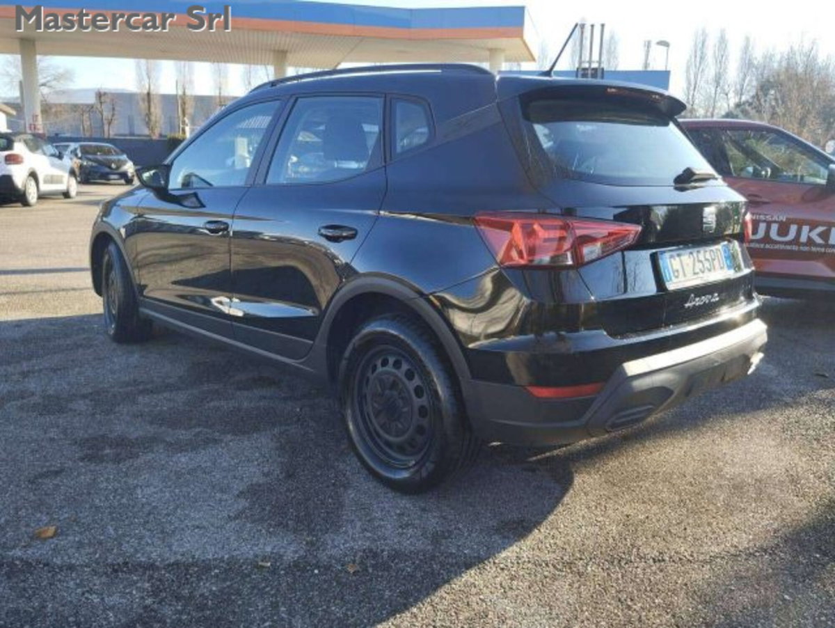 SEAT Arona 1.0 ecotsi 95cv (7)