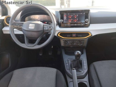 SEAT Arona 1.0 ecotsi 95cv (9)
