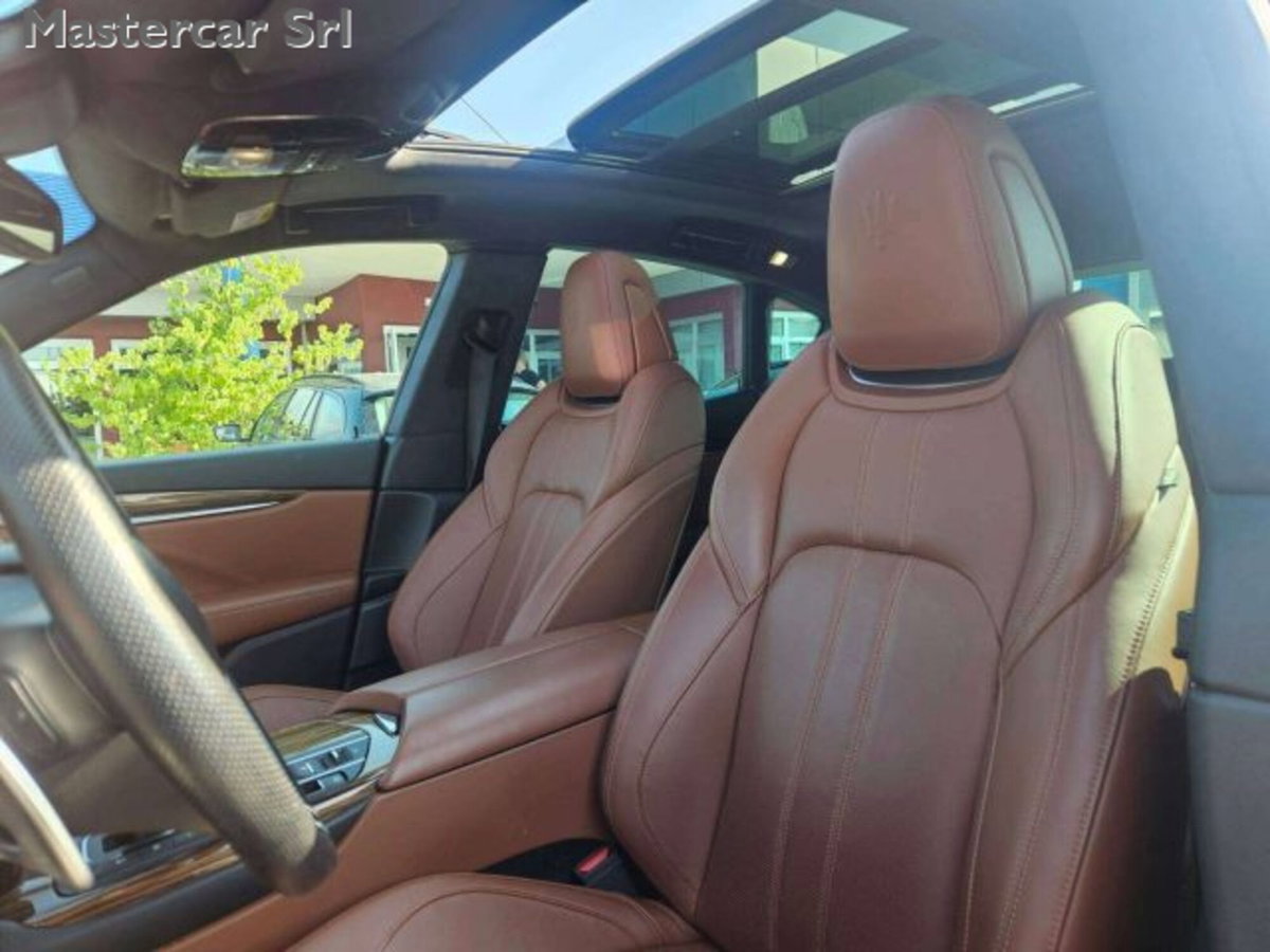 Maserati Levante Levante V6 430 CV AWD S (11)