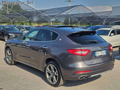 Maserati Levante Levante V6 430 CV AWD S (4)