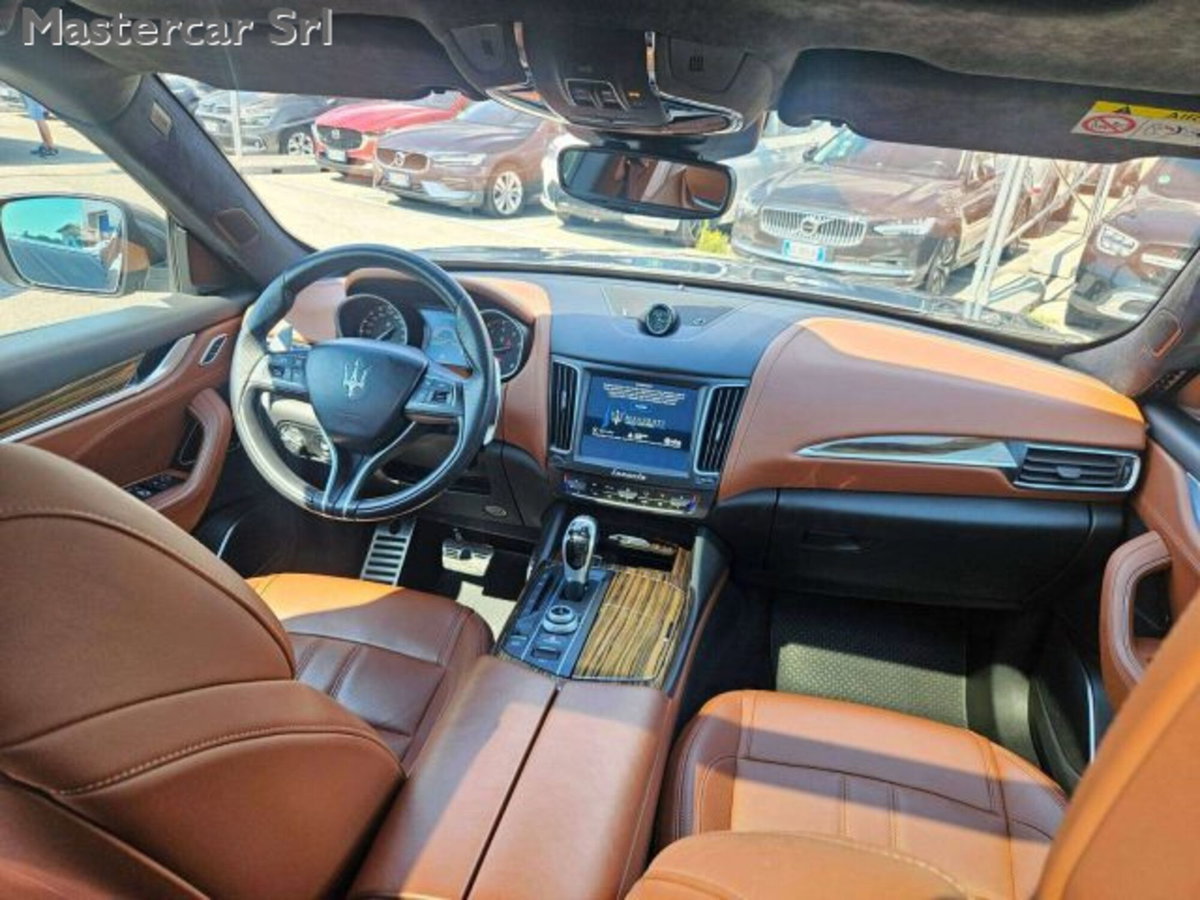 Maserati Levante Levante V6 430 CV AWD S (7)