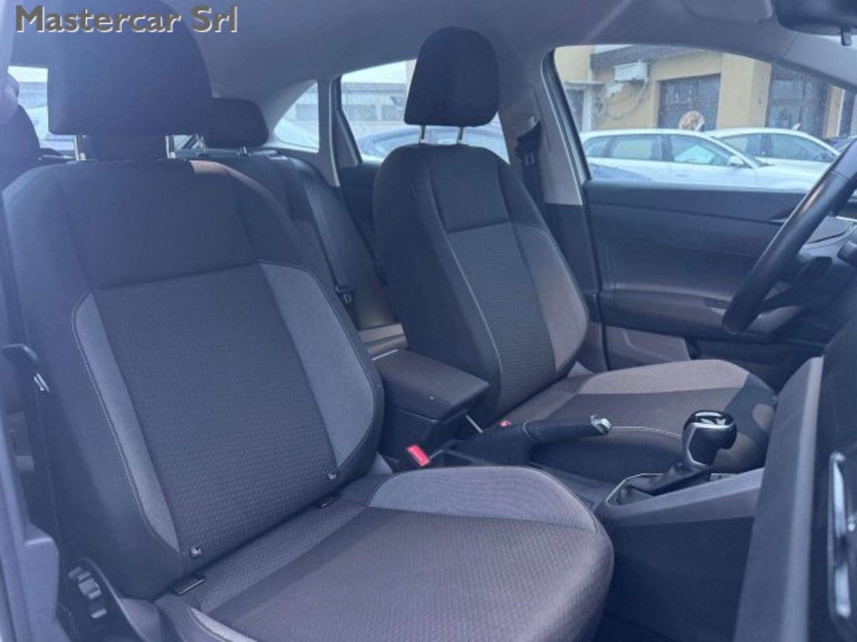 Volkswagen Taigo 1.0 TSI 110 CV DSG Life (11)