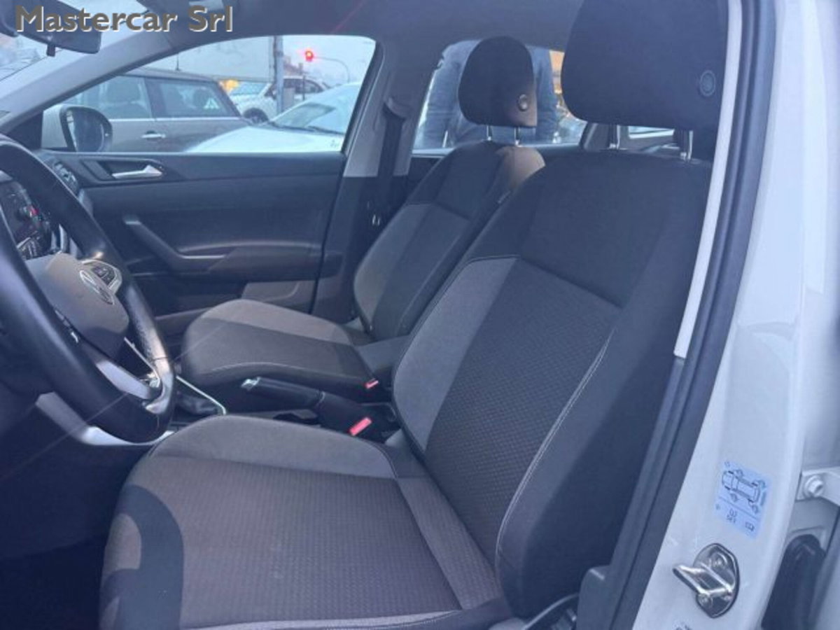 Volkswagen Taigo 1.0 TSI 110 CV DSG Life (12)