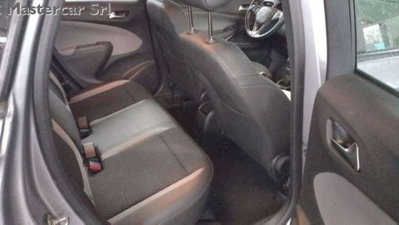 Opel Crossland X 1.2 12V Innovation (10)