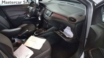 Opel Crossland X 1.2 12V Innovation (6)