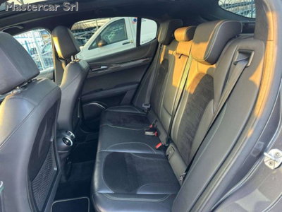 Alfa Romeo Stelvio Stelvio 2.9 Bi-Turbo V6 510 CV AT8 Quadrifoglio (11)
