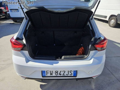 SEAT Ibiza 1.6 TDI 95 CV DSG 5 porte Business (15)