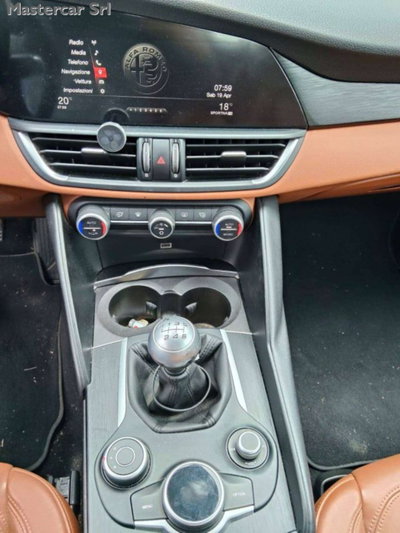 Alfa Romeo Giulia 2.2 Turbodiesel 150 CV AT8 Super (12)