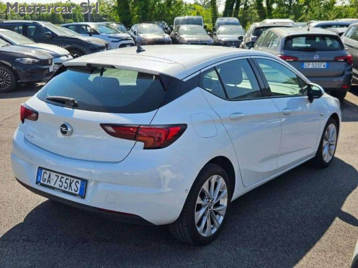 Opel Astra 1.5 CDTI 122 CV S&S 5 porte 2020 (6)