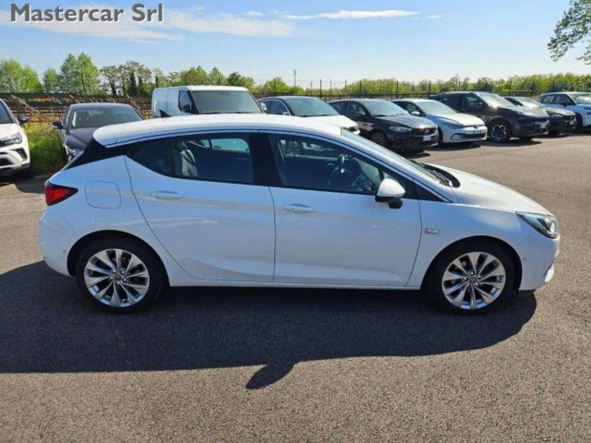 Opel Astra 1.5 CDTI 122 CV S&S 5 porte 2020 (7)