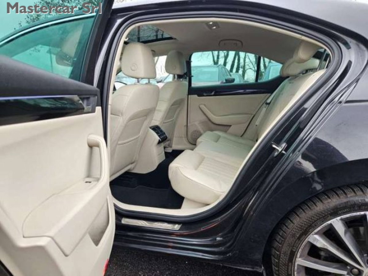 Skoda Superb TDI F.AP. Laurin & Klement (12)