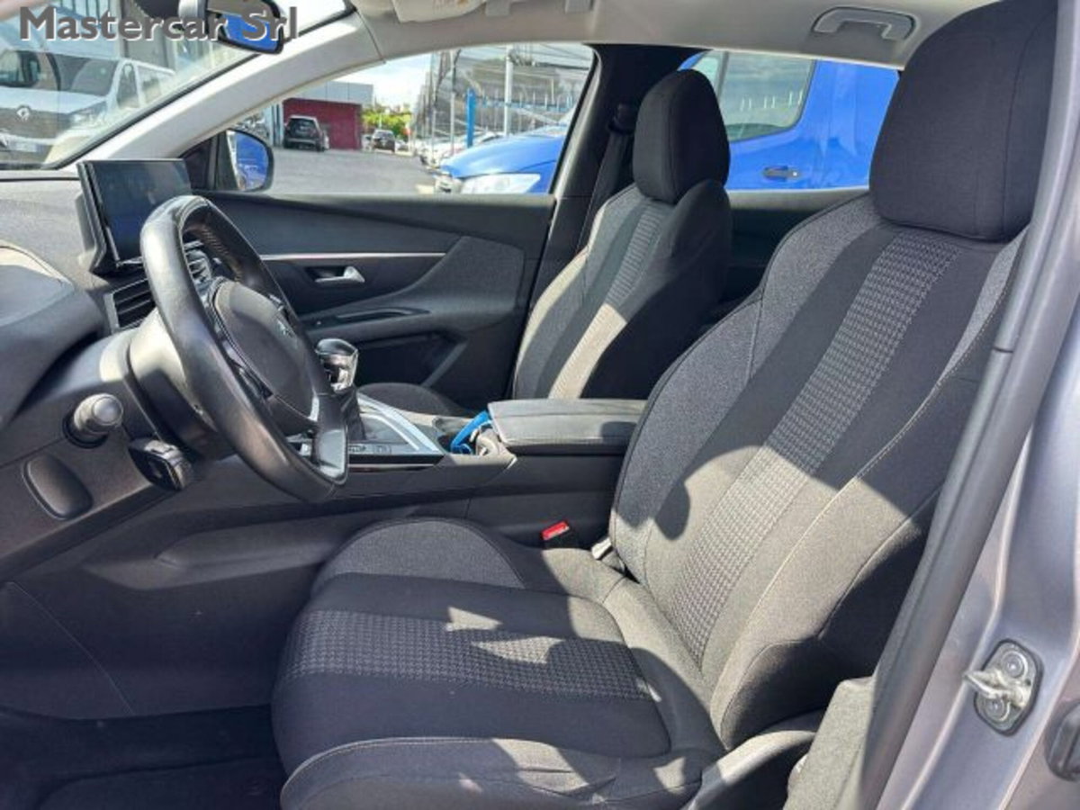 Peugeot 3008 BlueHDi 130 S&S Active Business (10)