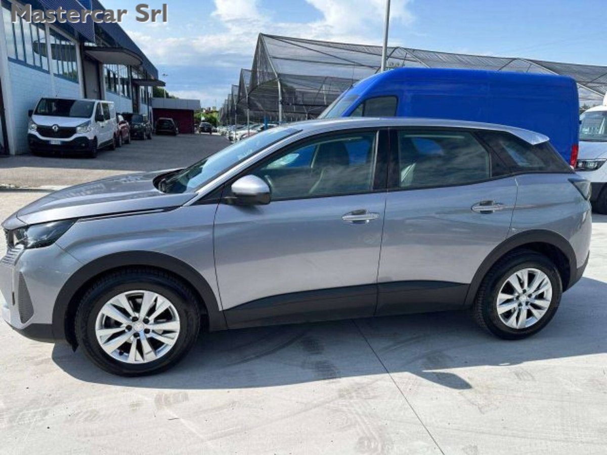 Peugeot 3008 BlueHDi 130 S&S Active Business (3)