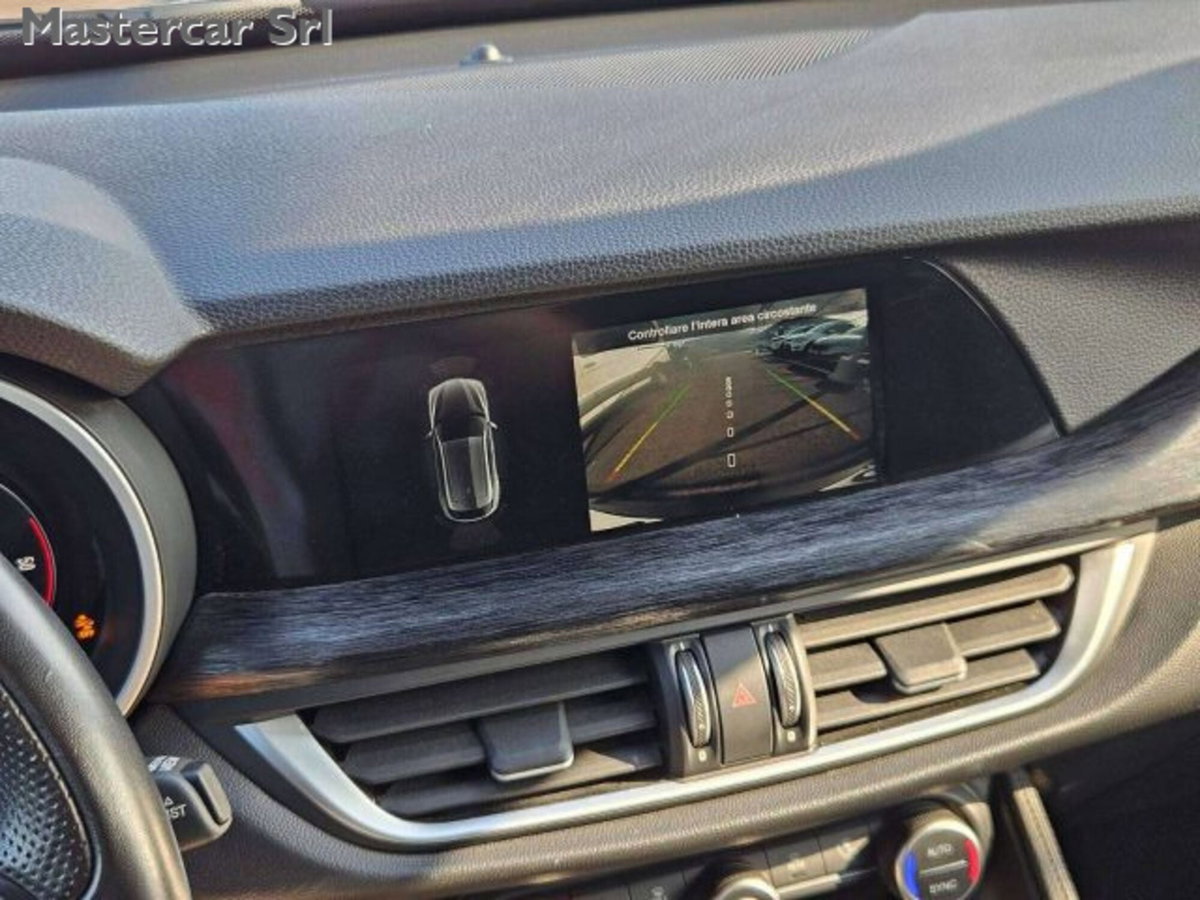 Alfa Romeo Stelvio Stelvio 2.2 Turbodiesel 210 CV AT8 Q4 Super (14)
