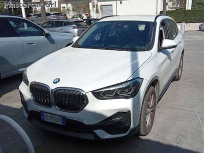 BMW X1 sDrive18d Advantage (2)