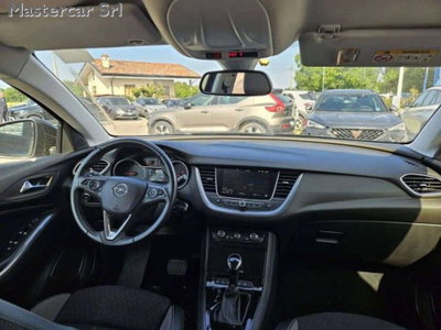 Opel Grandland X 1.5 diesel Ecotec Start&Stop Elegance (10)