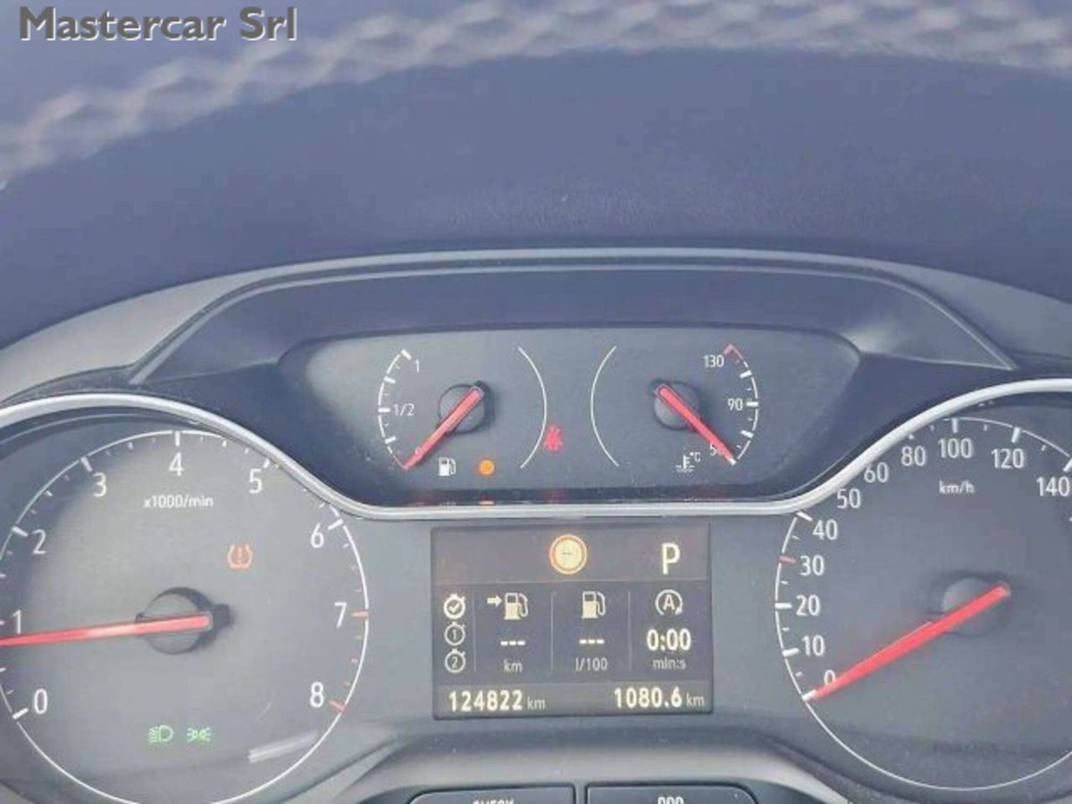 Opel Grandland X 1.5 diesel Ecotec Start&Stop Elegance (13)