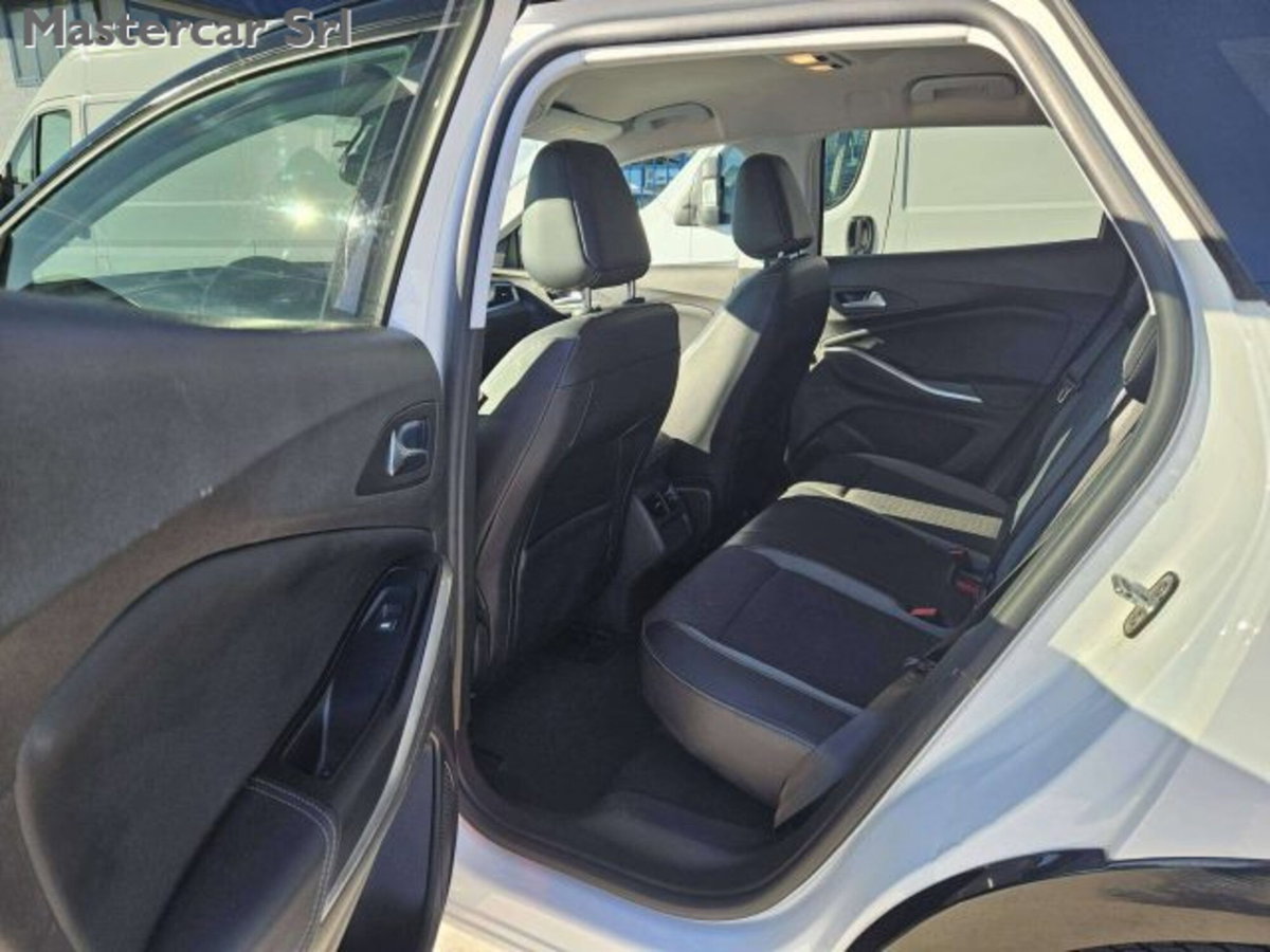 Opel Grandland 1.5 diesel Ecotec aut. GS Line (10)
