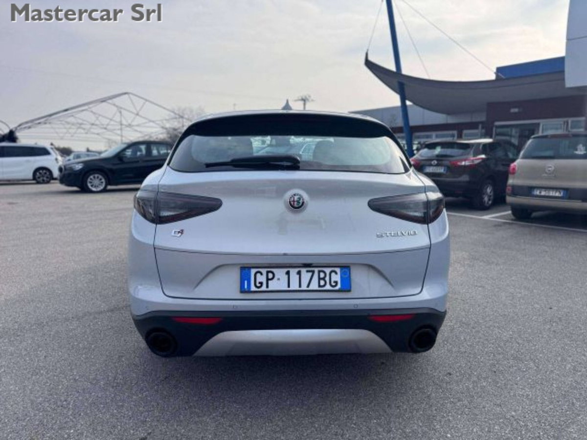 Alfa Romeo Stelvio Stelvio 2.2 Turbodiesel 210 CV AT8 Q4 Super (6)