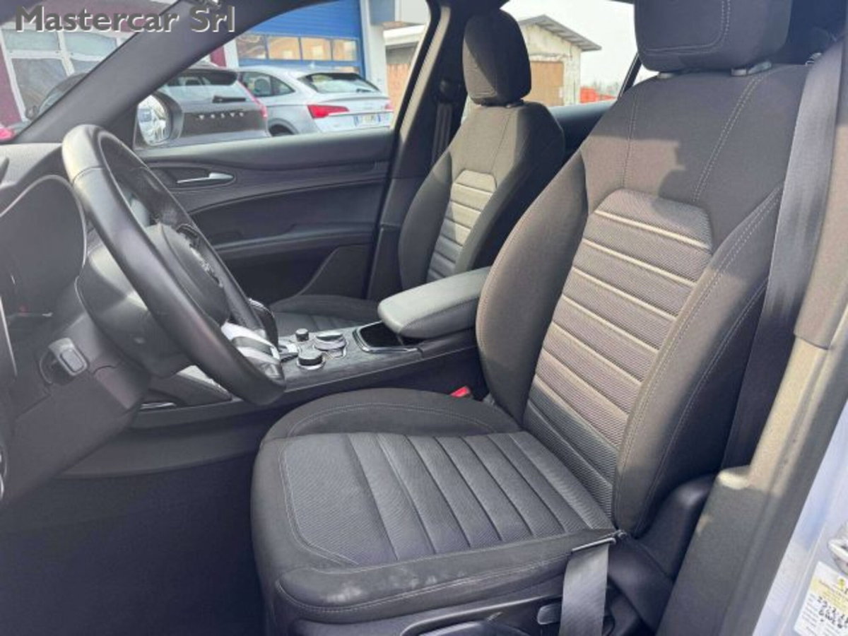 Alfa Romeo Stelvio Stelvio 2.2 Turbodiesel 210 CV AT8 Q4 Super (9)