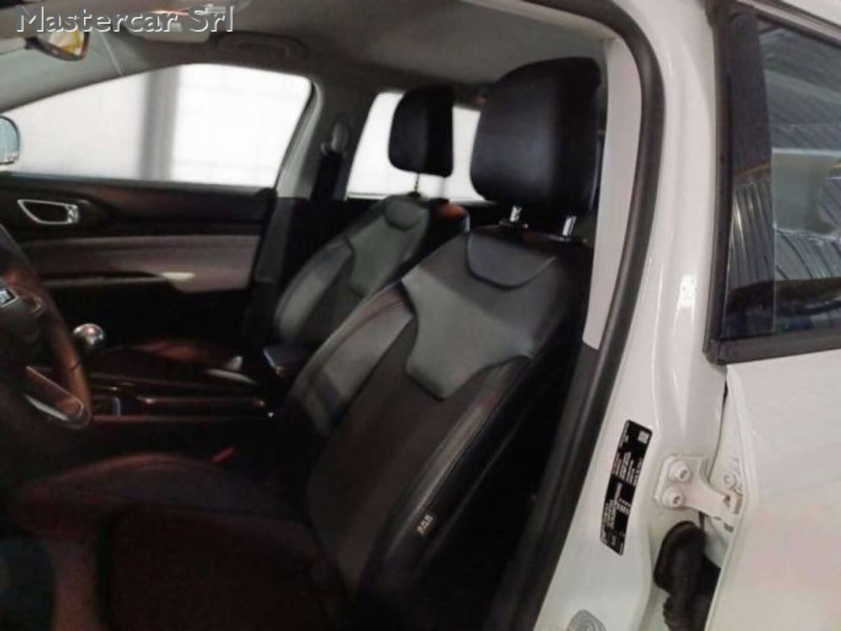 Jeep Compass 1.6 mjt S 2wd 130cv (9)