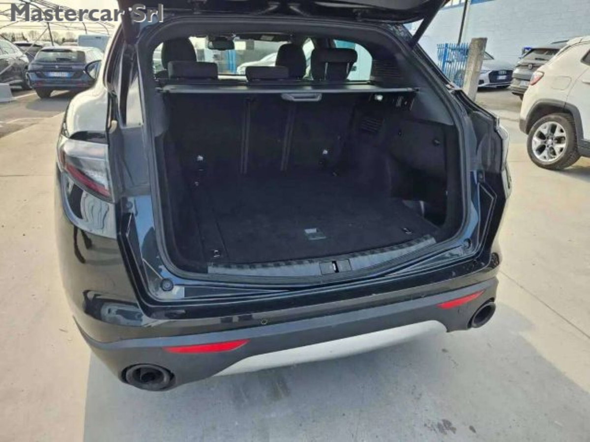 Alfa Romeo Stelvio Stelvio 2.2 Turbodiesel 210 CV AT8 Q4 Super (14)
