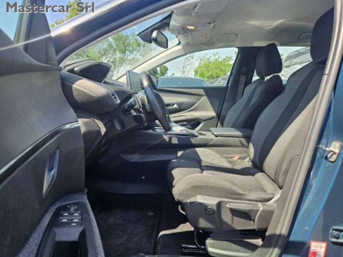 Peugeot 3008 BlueHDi 130 S&S Active Business (10)