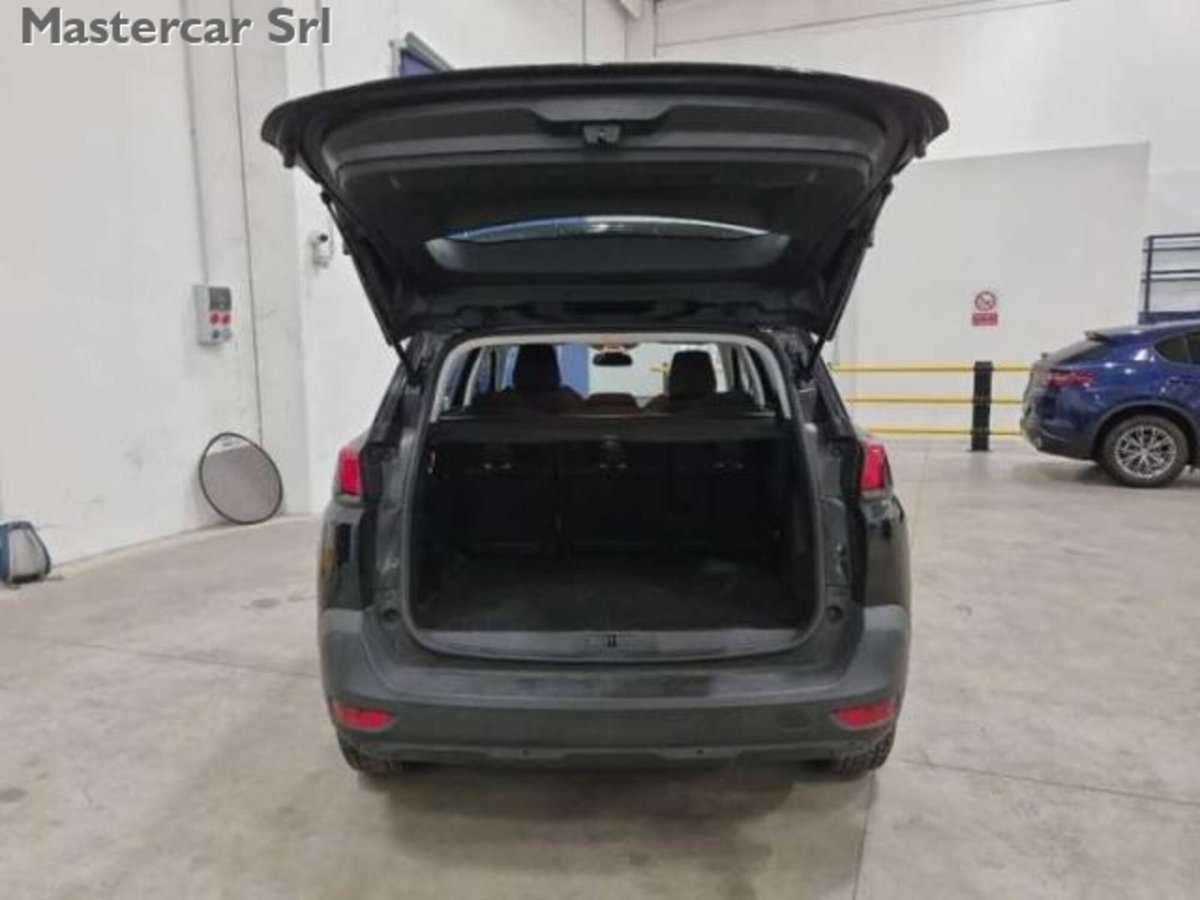 Peugeot 5008 BlueHDi 130 S&S Business (11)