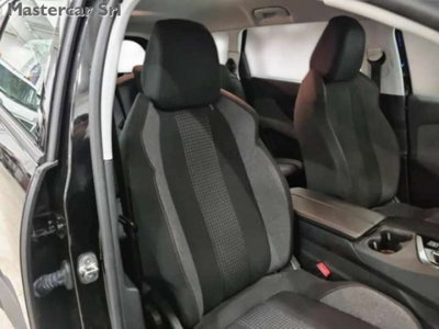 Peugeot 5008 BlueHDi 130 S&S Business (7)