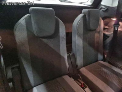 Peugeot 5008 BlueHDi 130 S&S Business (9)