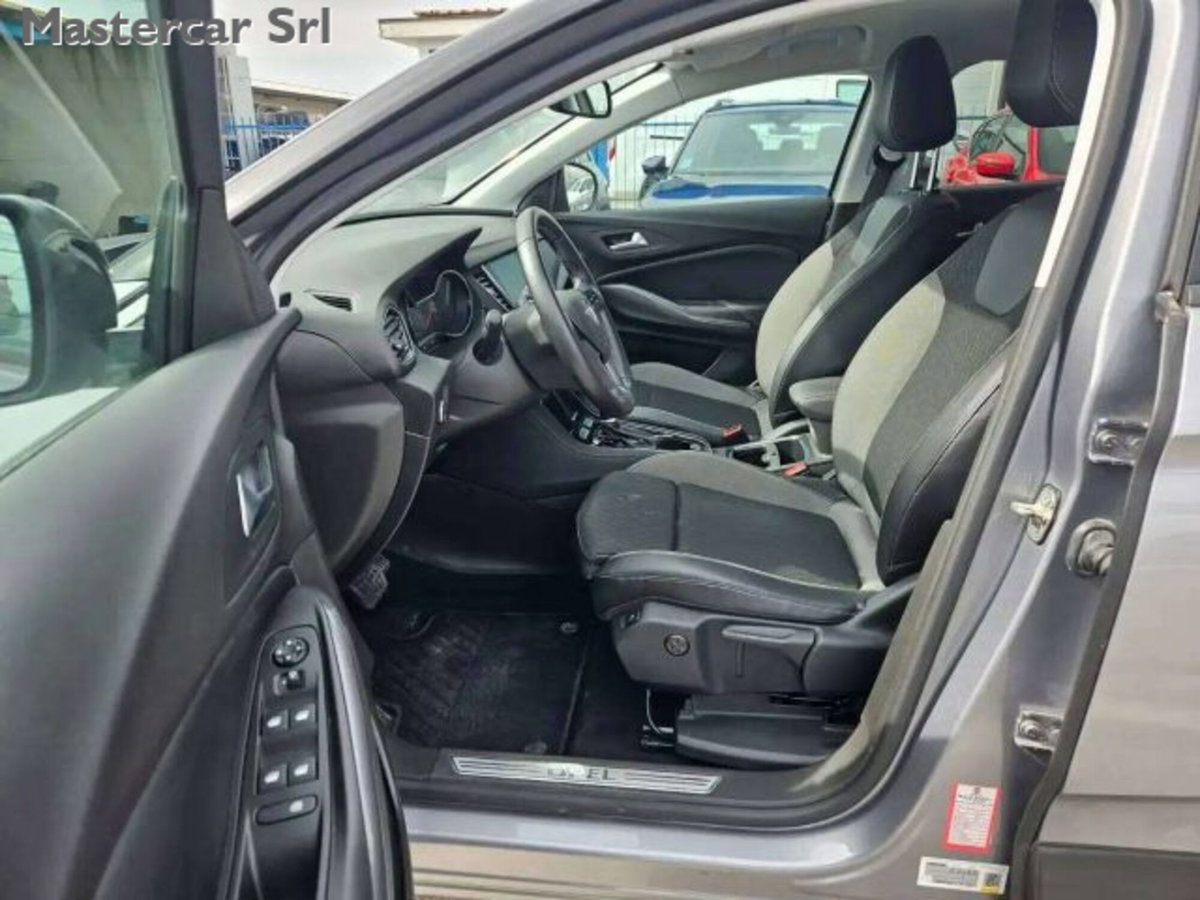 Opel Grandland X 1.5 diesel Ecotec Start&Stop Innovation (10)