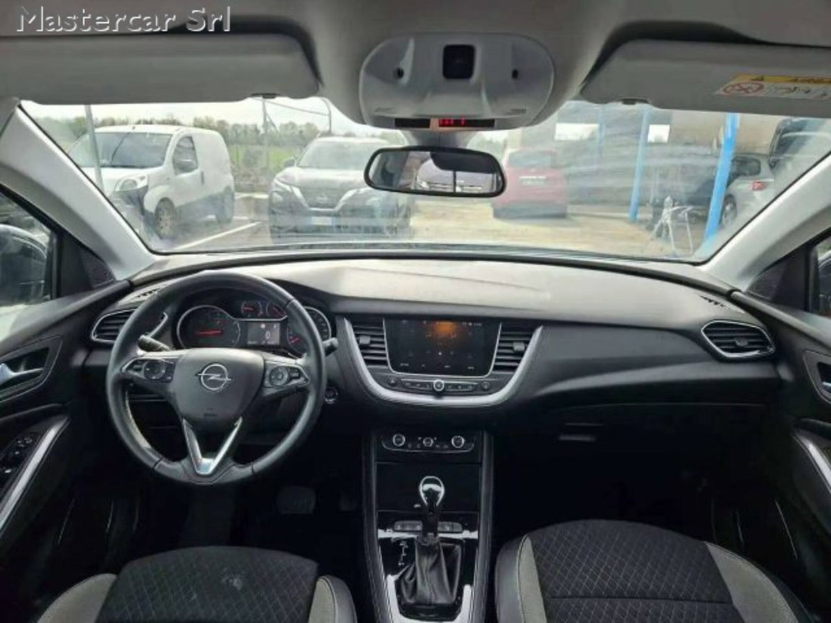 Opel Grandland X 1.5 diesel Ecotec Start&Stop Innovation (11)