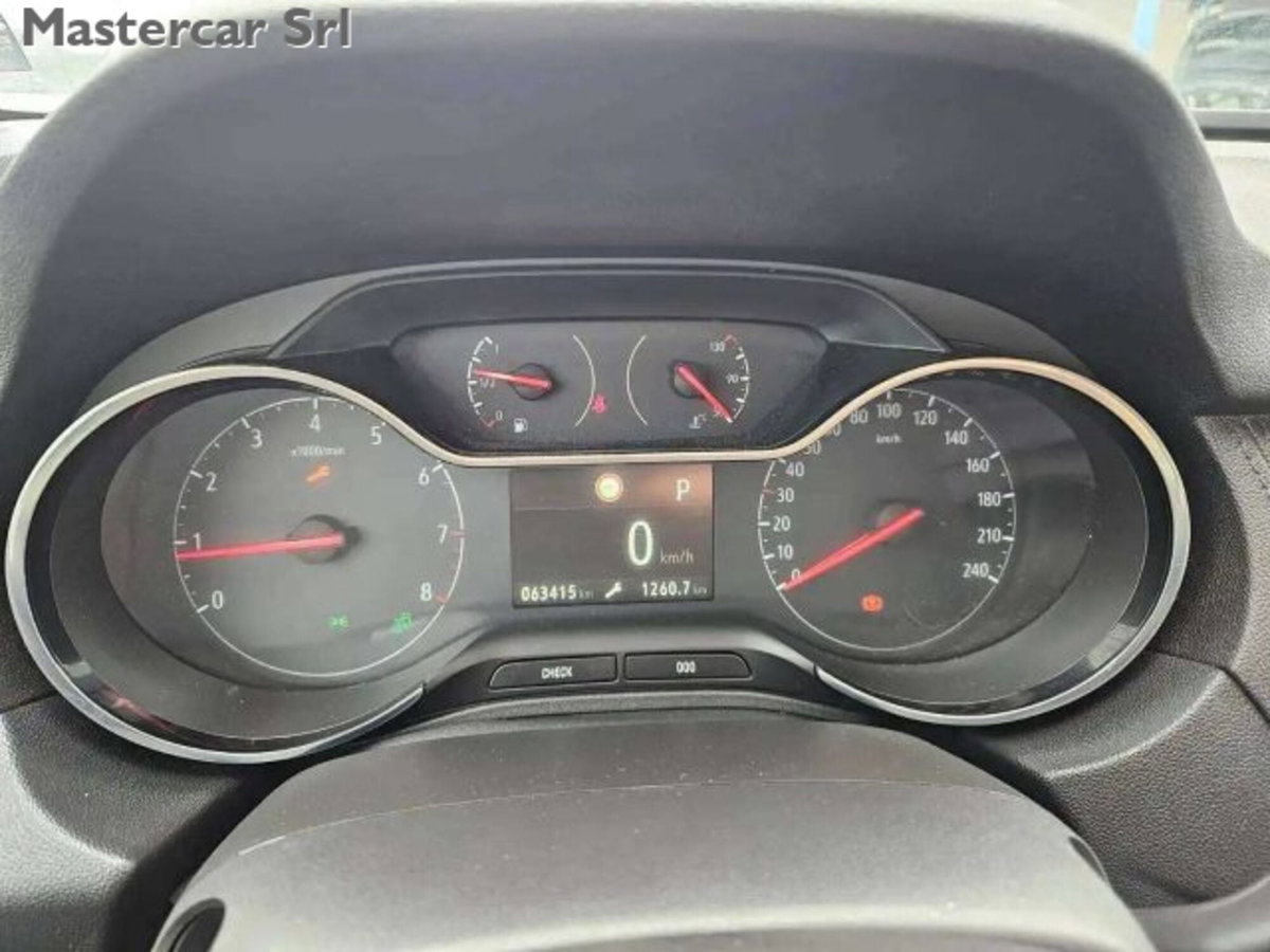 Opel Grandland X 1.5 diesel Ecotec Start&Stop Innovation (13)