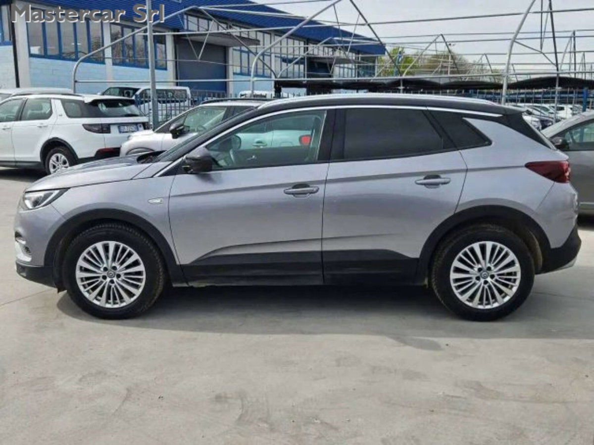 Opel Grandland X 1.5 diesel Ecotec Start&Stop Innovation (3)