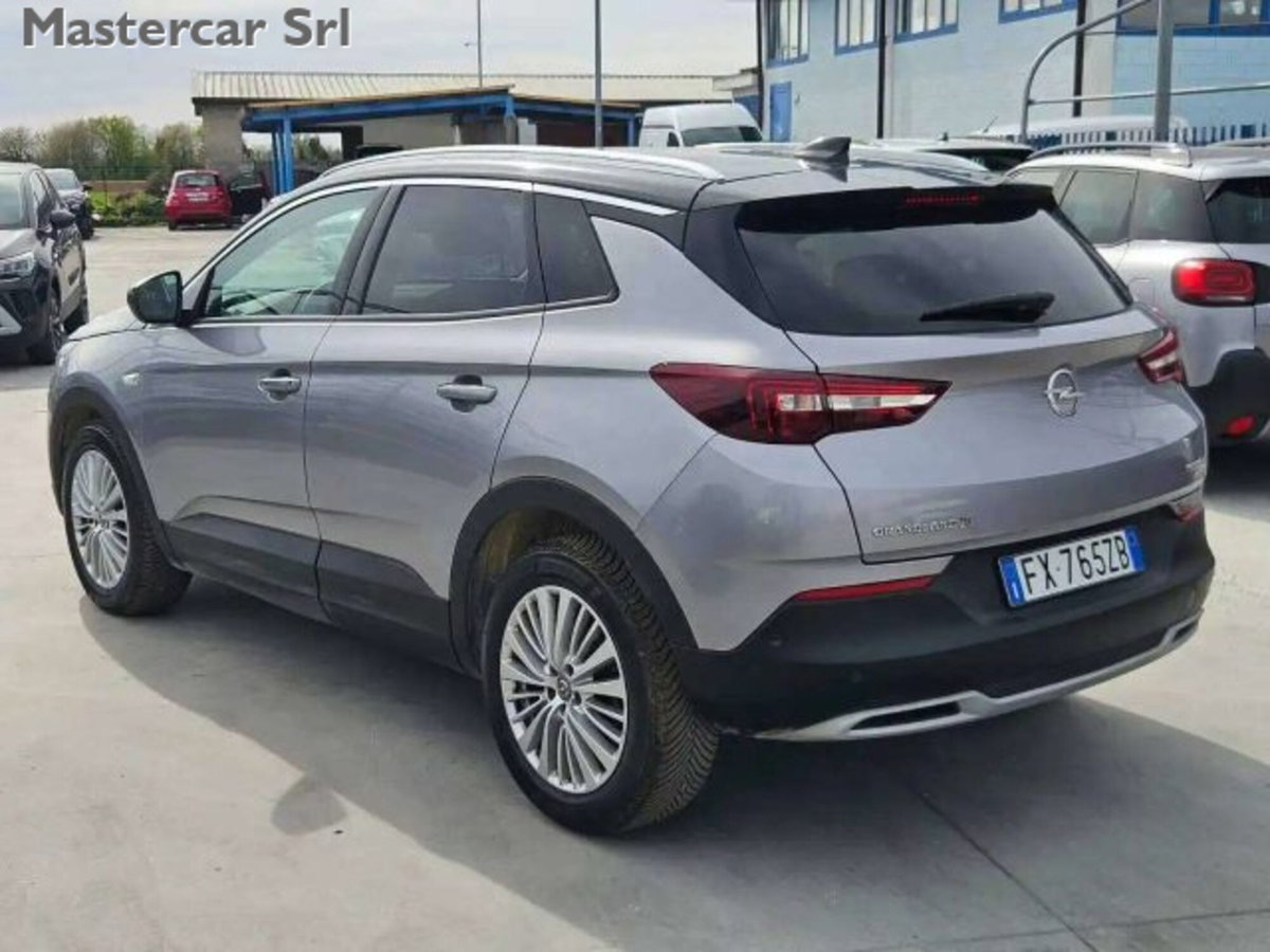 Opel Grandland X 1.5 diesel Ecotec Start&Stop Innovation (4)