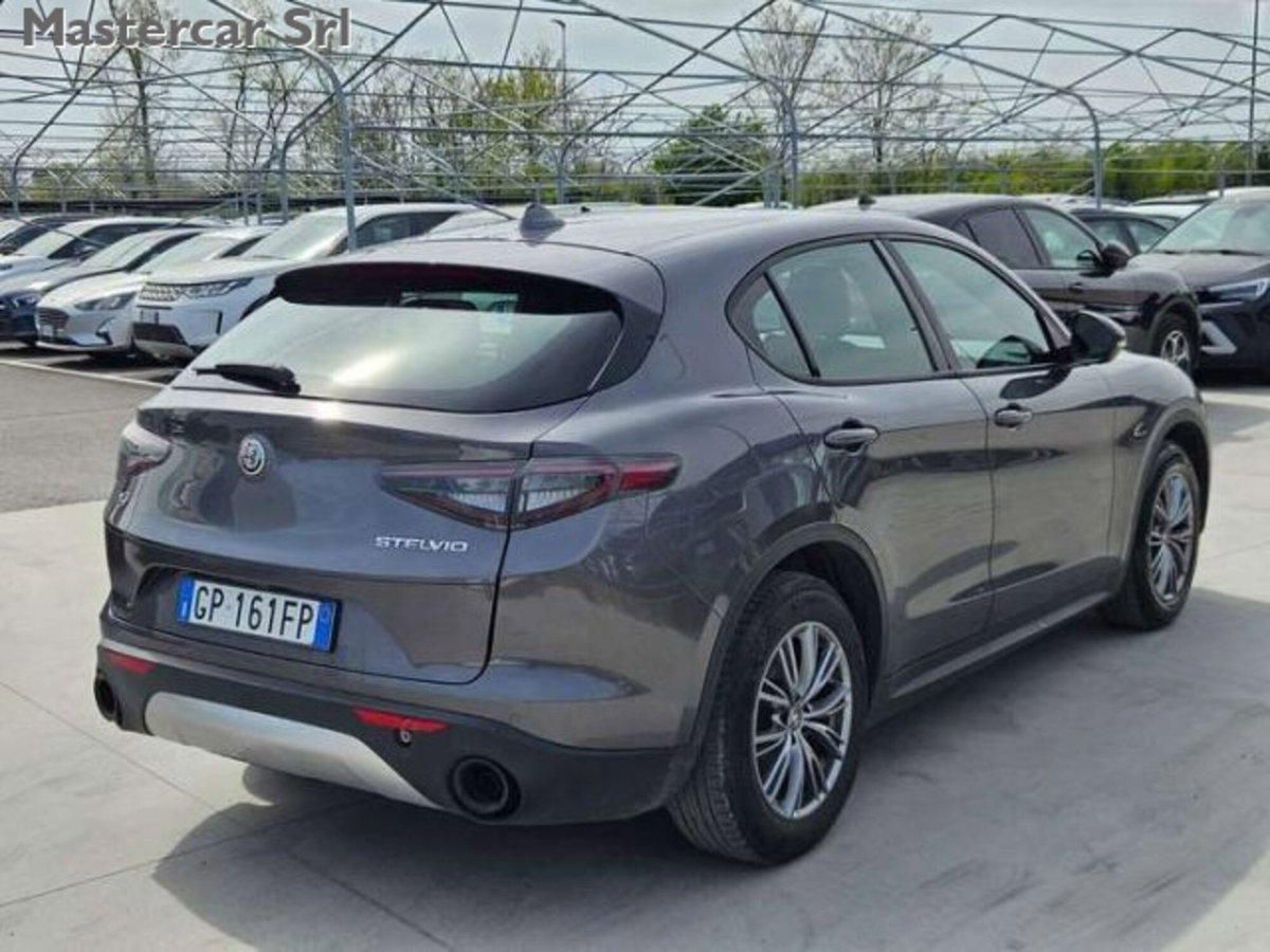 Alfa Romeo Stelvio 2.2 t Veloce Q4 210cv auto (6)