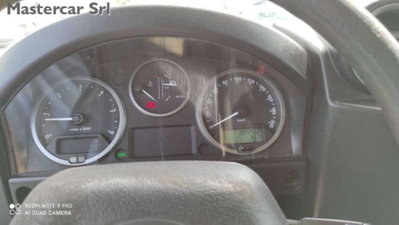 Land Rover Defender 90 2.2 TD4 S.W. E Pack Expedition N1 (13)