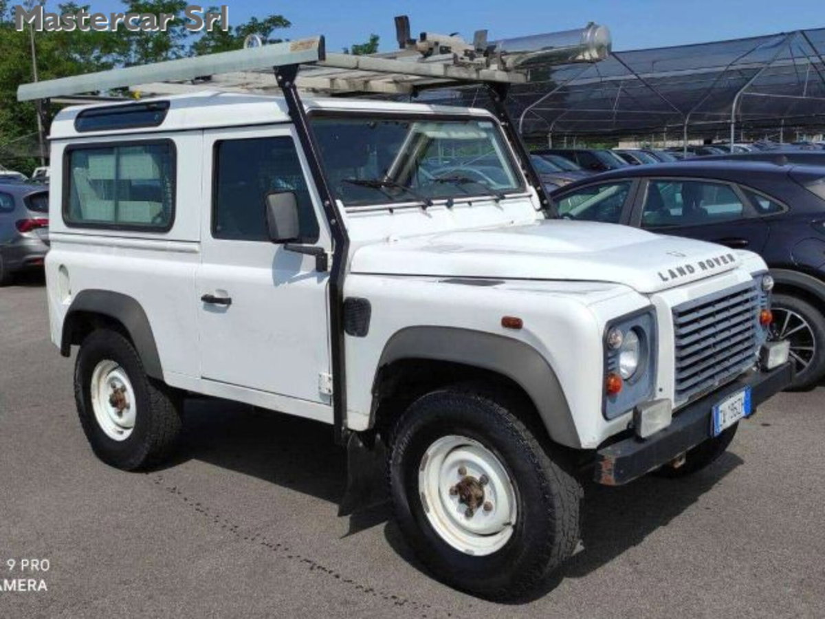 Land Rover Defender 90 2.2 TD4 S.W. E Pack Expedition N1 (8)