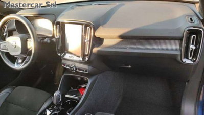 Volvo XC40 D3 Geartronic R-design (7)