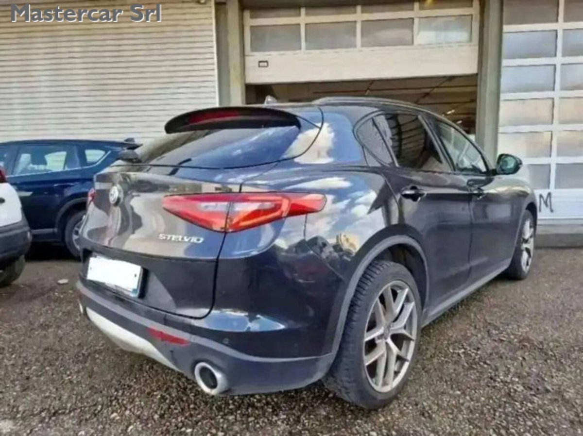 Alfa Romeo Stelvio Stelvio 2.2 Turbodiesel 210 CV AT8 Q4 Executive (3)