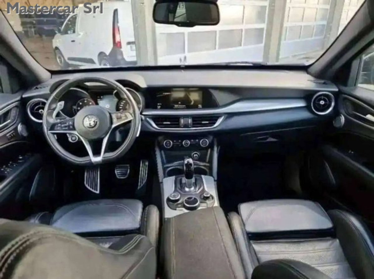 Alfa Romeo Stelvio Stelvio 2.2 Turbodiesel 210 CV AT8 Q4 Executive (5)