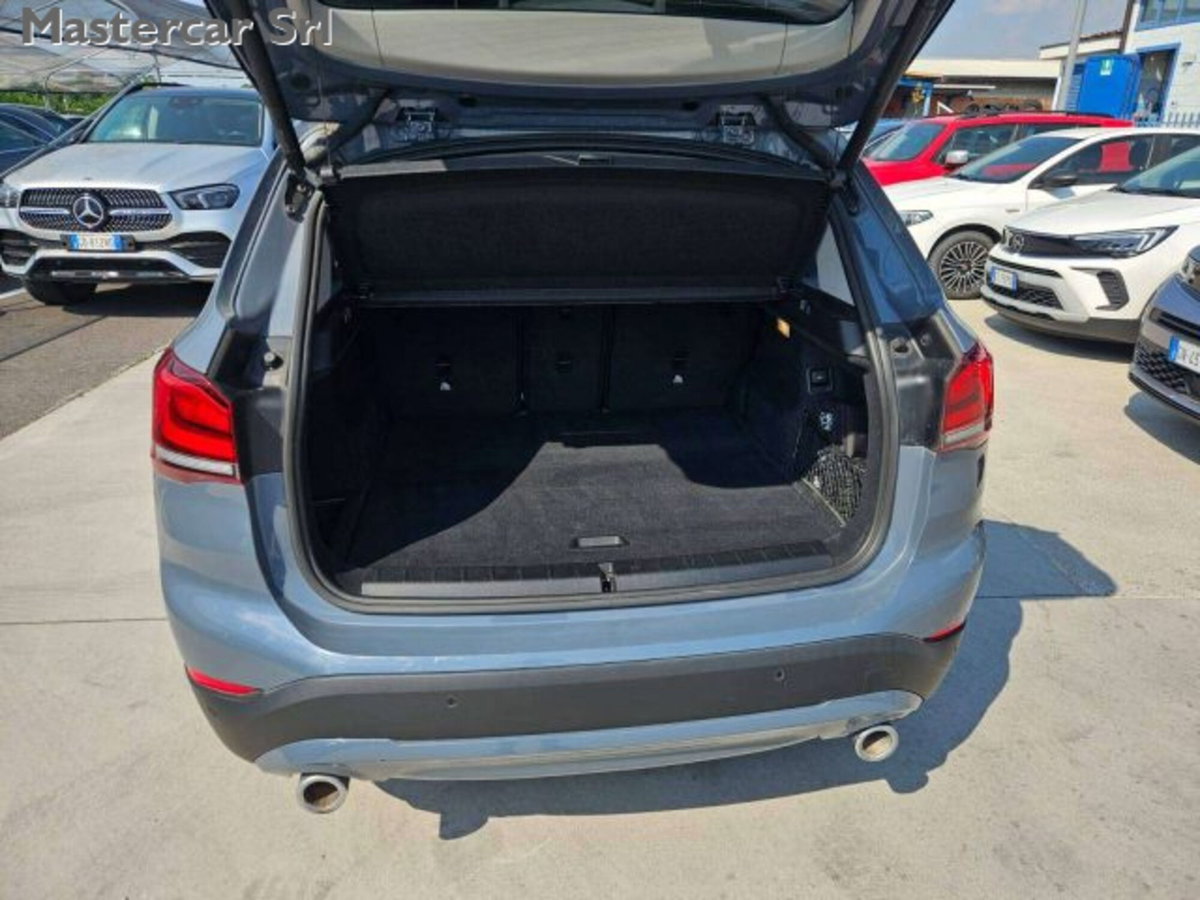 BMW X1 xDrive20d Business Advantage (15)