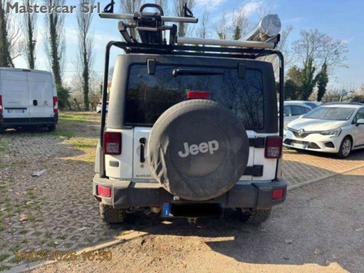 Jeep Wrangler Unlimited 2.8 CRD DPF Rubicon Auto (4)