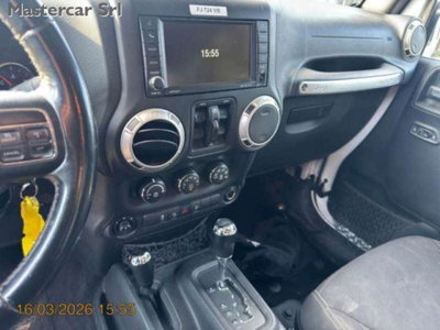 Jeep Wrangler Unlimited 2.8 CRD DPF Rubicon Auto (8)