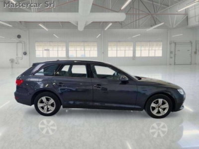 Audi A4 Avant 2.0 TDI 150 CV quattro Business (5)