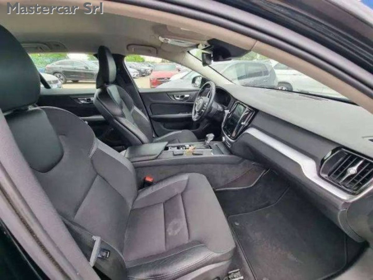 Volvo V60 Cross Country D4 (10)