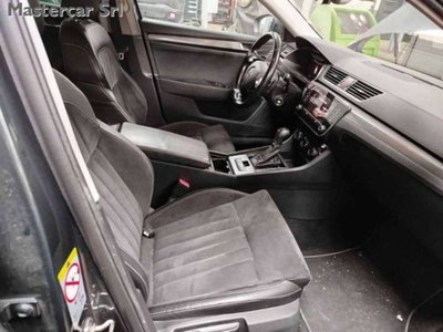 Skoda Superb Station Wagon 2.0 TDI EVO 122 CV SCR DSG Wagon Style (4)
