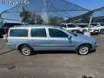 Volvo V70 2.4 D5 20V cat Optima (4)